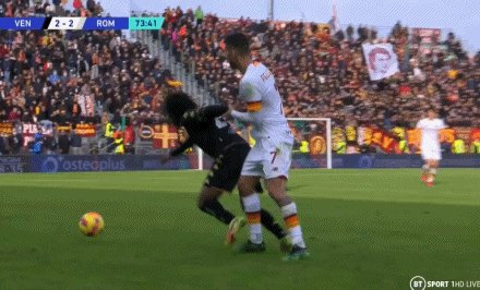 1636292091009027680.gif